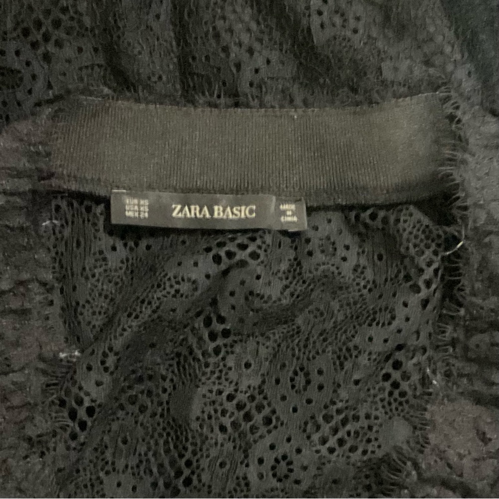 Zara Black 3/4 Sleeve V-Neck Lace Dress - Picture 4 of 16